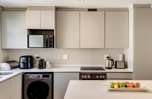 Sea Point Apartment | Comfort Meets the Coast at Fairmont 201