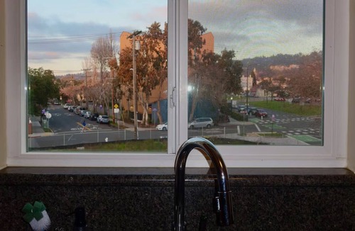 South Berkeley Apartment | Comfortable 2BR Apt near BART & UC Berkeley