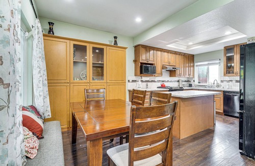 Ardenwood House | Commuter-Friendly Fremont Home Near Tech HQs