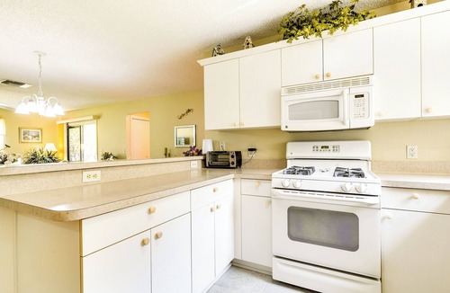 Lynnhaven House | Complimentary Golf Cart! Home in The Villages