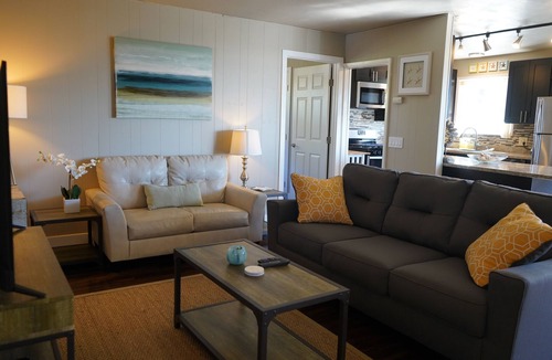Eastside Santa Cruz Apartment | Condo-Style Santa Cruz Vacation Rental