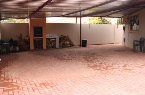 Moses Kotane Apartment | Connesione Mogwase