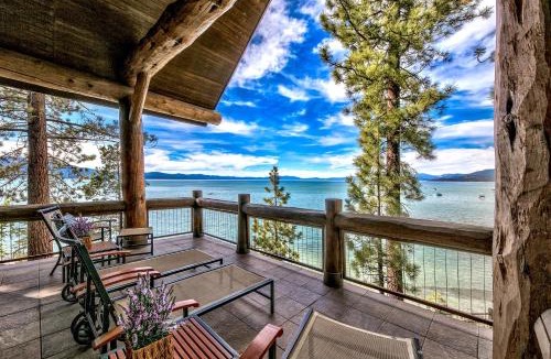 Sierra Shores Apartment | Contemporary Lakefront w Hot tub Gym Fireplace SS2