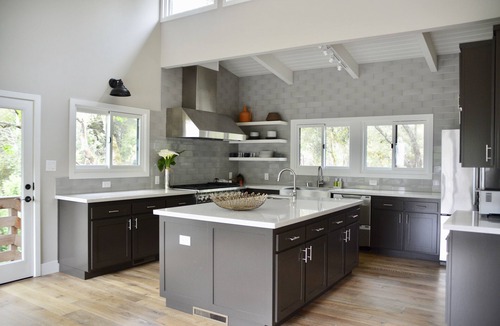 Sonoma House | Contemporary Sonoma Hillside Home- Gated, Heated Pool/Spa & Guest House