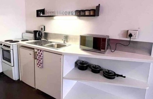 Downtown Johannesburg Apartment | Contemporary studio in the heart of Mabonengn