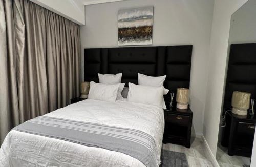 Menlyn Apartment | Continental Menlyn Maine Residence