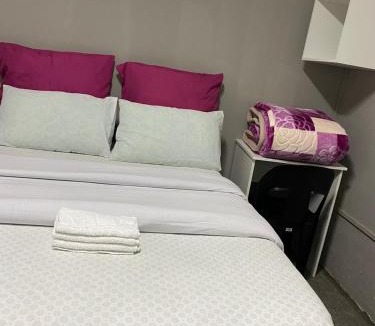 Mahikeng House | Contractors Accommodation at pio guest house