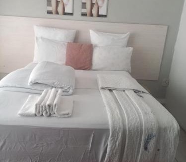 Mahikeng House | CONTRACTORS ACCOMMODATION AT Dne