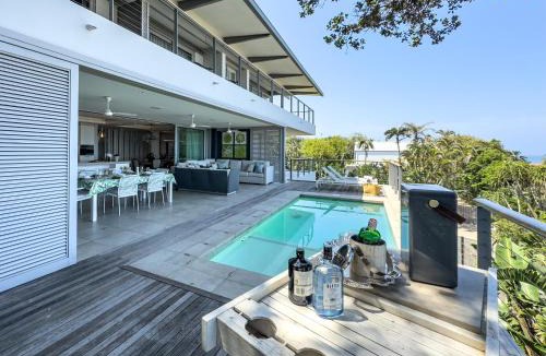 Selection Beach House | Coral Suite, Lymegrove Beach Villa