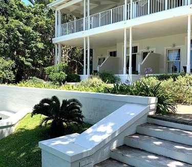Southbroom Bed & Breakfast | Coral Tree Colony Bed & Breakfast