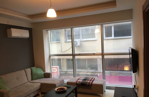 Old Town House | COSTY APARTMENT İN THE HEART OF BEAUTİFUL İZMİR