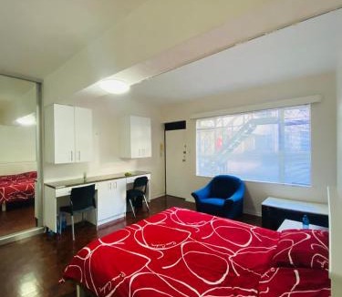 Humewood Apartment | Cosy Apartment