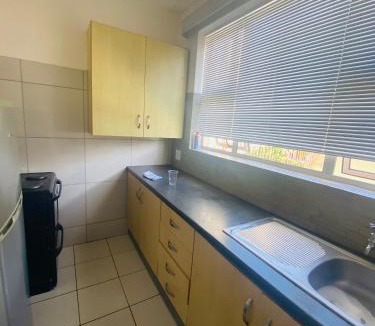 Humewood Apartment | Cosy Apartment