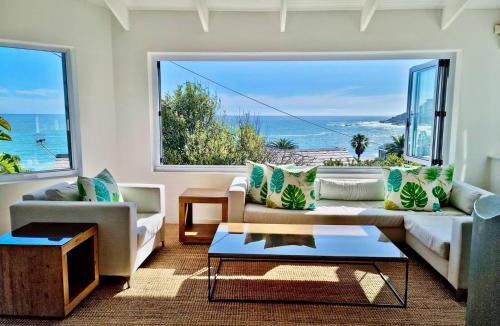 Clifton House | Cosy Beach Bungalow On Clifton