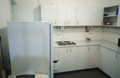Scottsville House | Cosy Holiday Home close to Golden Horse Casino PMB