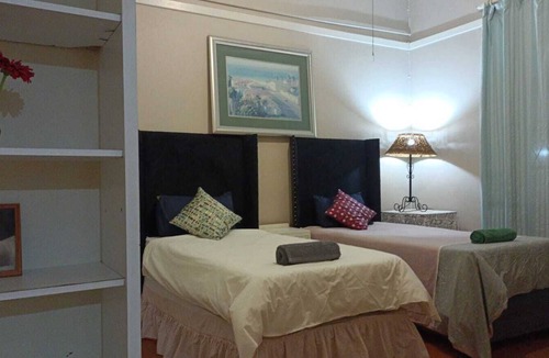 Scottsville House | Cosy Holiday Home close to Golden Horse Casino PMB