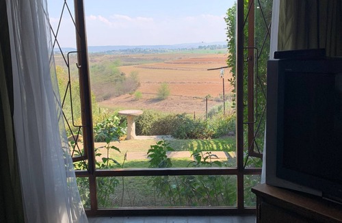 Umtshezi Cottage | Cosy Self-Catering Country Cottage on Midlands Meander Route