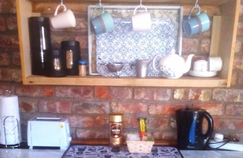 Boknes Strand Apartment | Cottage meters from beach,river,lagoon,shops - minutes to Addo marine area