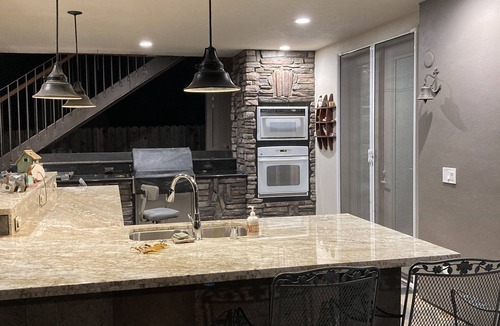 Citrus Heights House | Country living in the city, quiet and private!