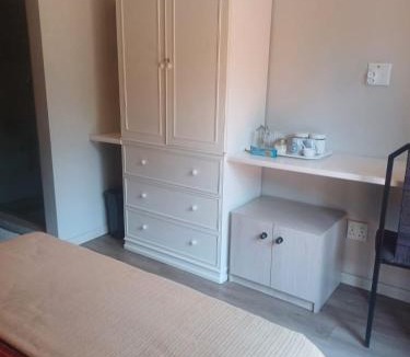 Greater Johannesburg Metropolitan Area House | Countrylane Lodge