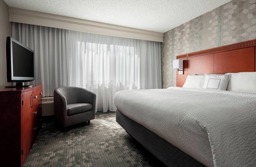 San Bruno Hotel | Courtyard by Marriott San Francisco Airport