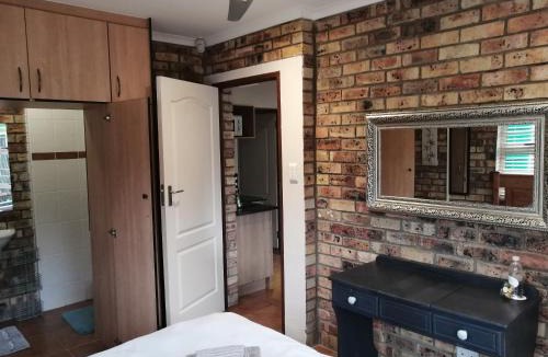 East London Bed & Breakfast | Cove Rock Lodge on Cowrie