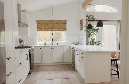 Antelope House | Cozy 3 Bedroom house in Sacramento w/Private Sauna
