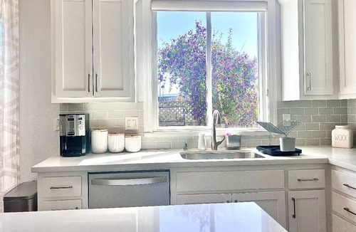 Point Richmond House | Cozy 3-bedroom house in gorgeous Richmond with WiFi