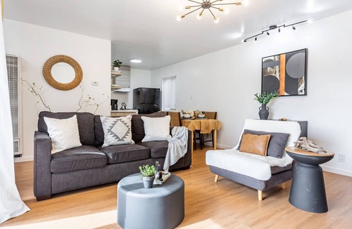 Serra Highlands House | Cozy and Comfortable 1 bedroom| FREE Parking