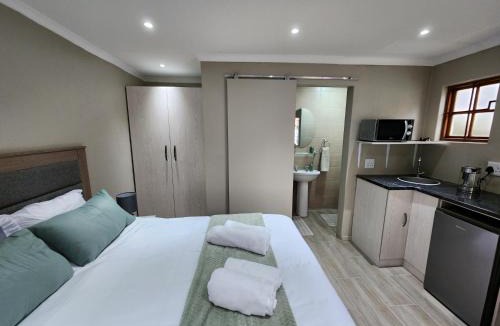 Harrismith Apartment | Cozy and Comfort