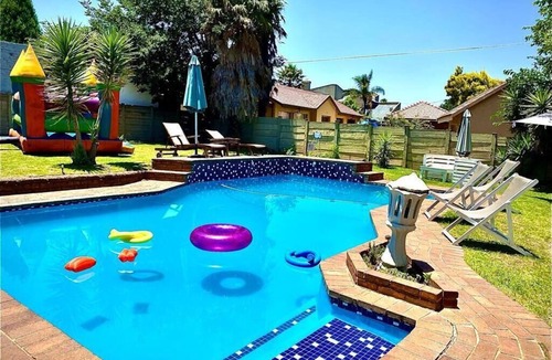 Randfontein House | Cozy Budget Standard Room with Pool