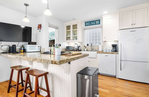 Capitola House | Cozy Capitola Village Home - Steps from the Beach!