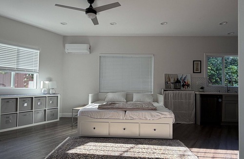 Newark House | Cozy, Clean, and Comfortable Tiny Home in the San Francisco Bay Area