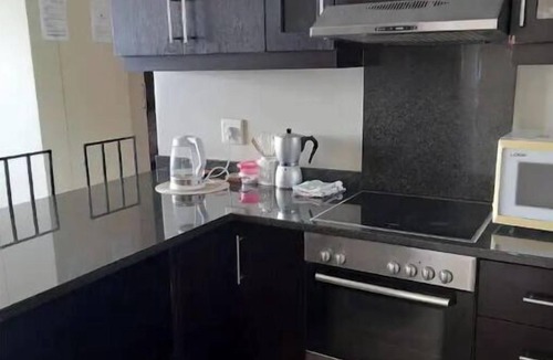 Durban Apartment | Cozy family apartment w/air conditioning and — 5 min from the beach