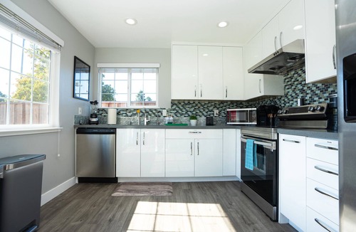 Milpitas House | Cozy Family Stay 3BR/2BA Home in Prime Milpitas Location