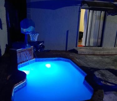 Springs House | Cozy guesthouse-springs