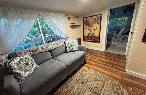 Hacienda Cabin | Cozy historic cabin perched above the Russian River