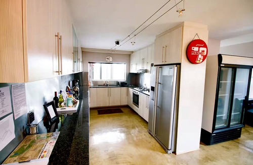 Colchester House | Cozy Home by Sundays River, Close to Addo Elephant Park