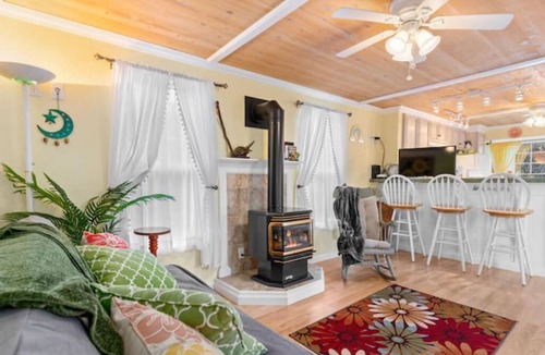 Kelseyville House | Cozy Lake House - Kelseyville