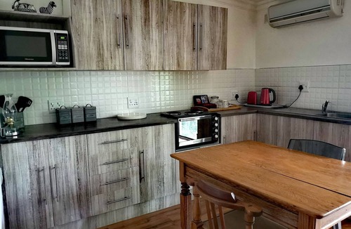 Ladybrand Hotel | Cranberry Cottage