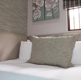 Kimberley House | Cronin Luxury Accomodation Room 2