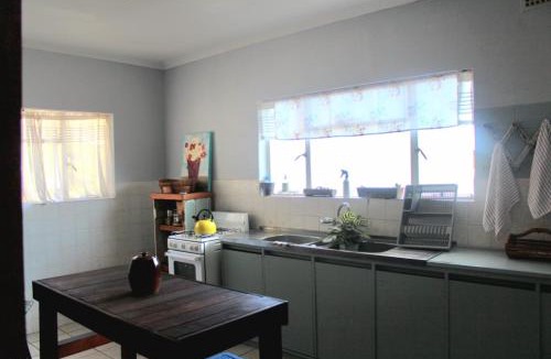 Mountainside Apartment | Crossroads guesthouse