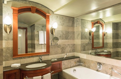 Arcadia Hotel | CT Hotel