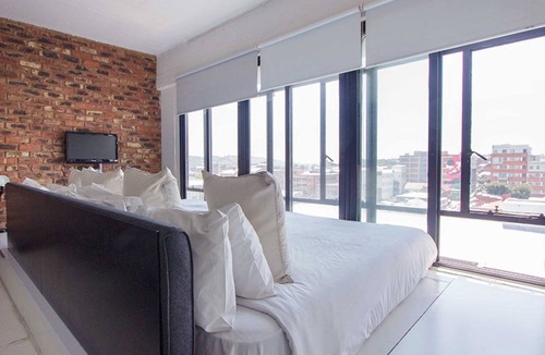 Downtown Johannesburg Hostel | CURIOCITY Johannesburg - Hostel