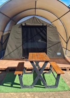 Witzenberg Cabin | Da Doer Padstal and Bar