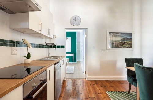 Kalk Bay Apartment | Dalebrook Place - Unit 6