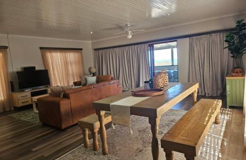 Mossel Bay House | Dan-à-La-Mer
