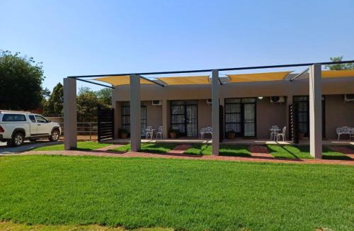 Moqhaka House | DashINN