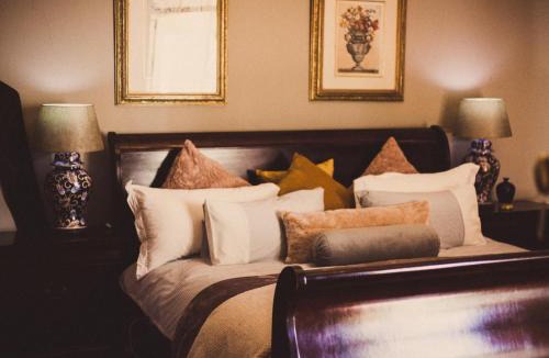 Oudtshoorn House | De Avond Rust