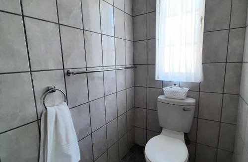 Graaff-Reinet House | De Graaff Manor